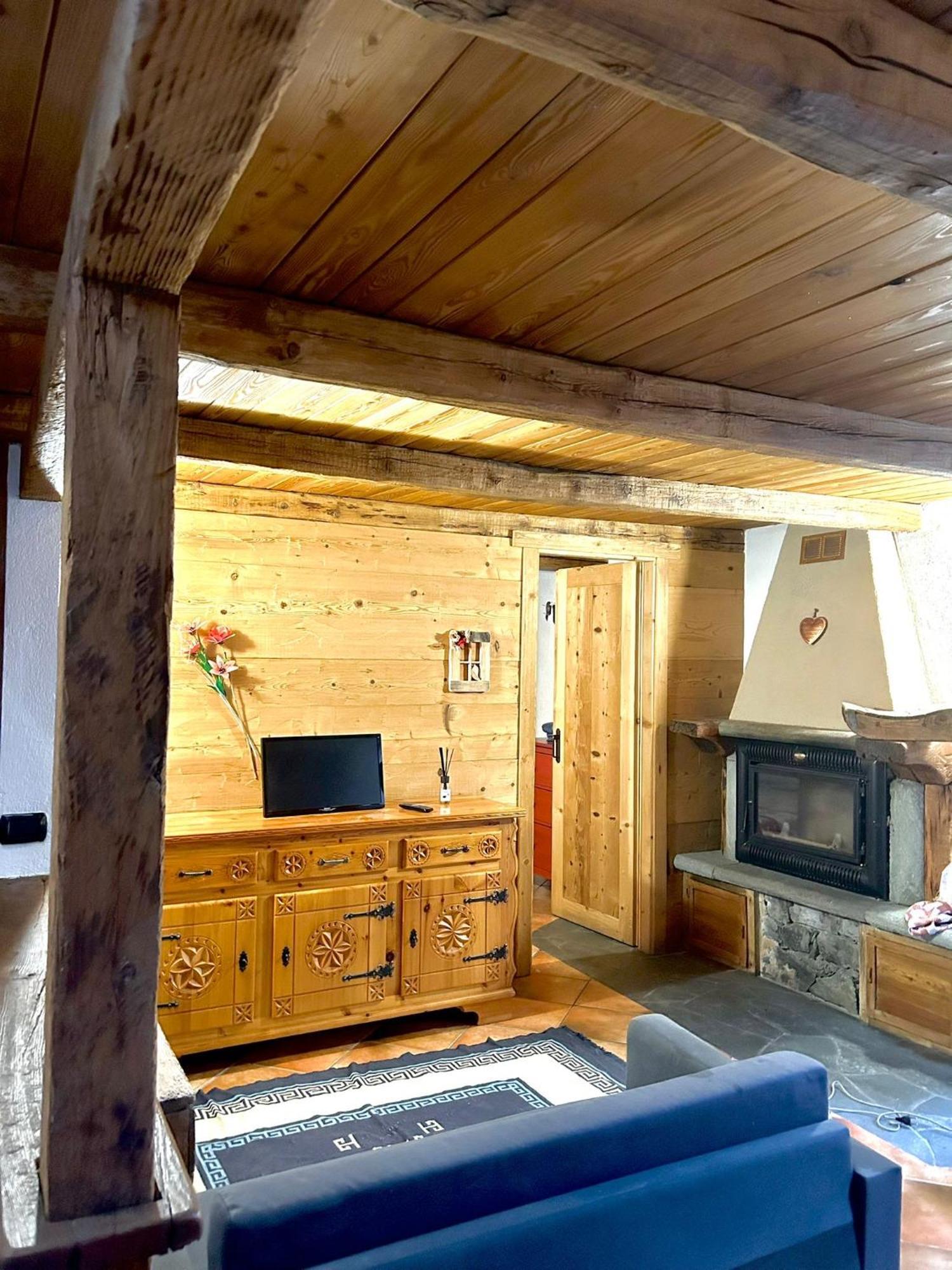 Villa Lo Peyo Châtillon Esterno foto